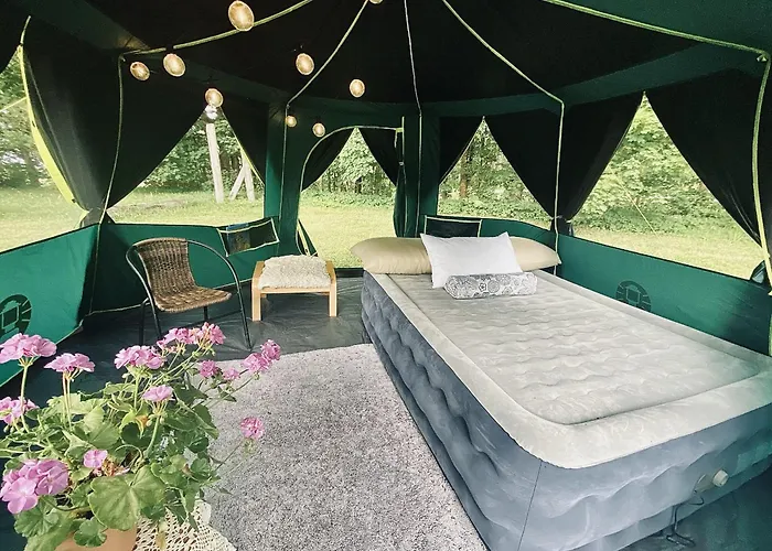 Stand-up Tent And Sauna, Farm Experience Bb Luksusowy namiot Atsalama